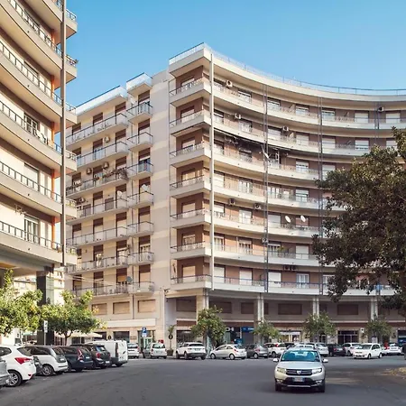 Helios Lejlighed Acireale